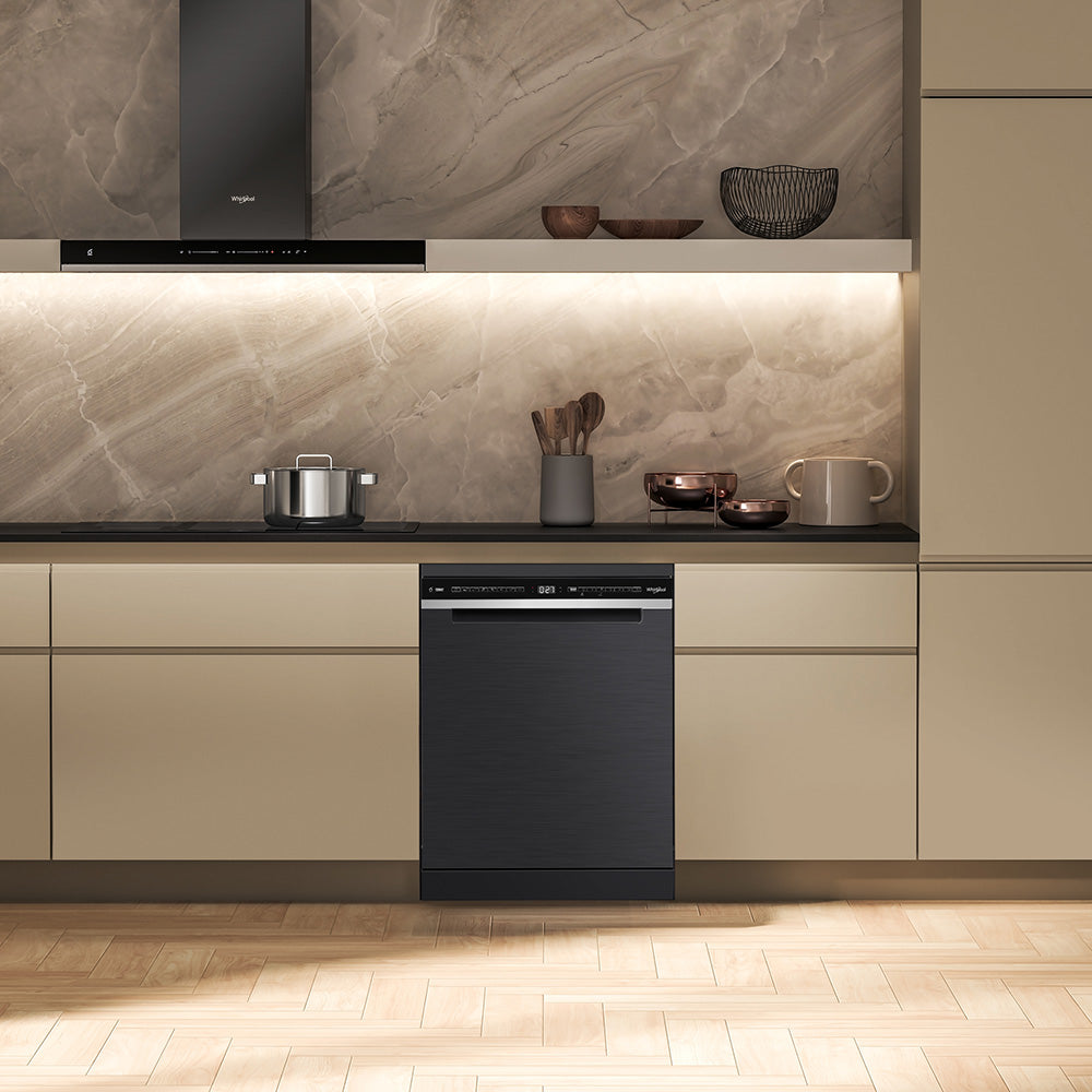 Power Clean Maxi-Tub 15 Place Setting Freestanding Dishwasher In Black